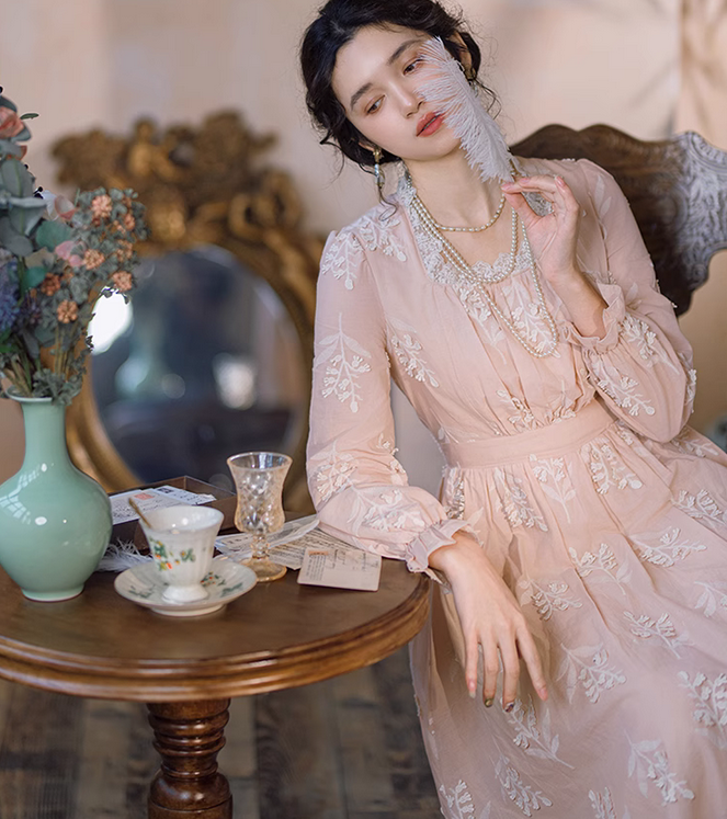 Period Drama Style Embroidery Vintage Dress