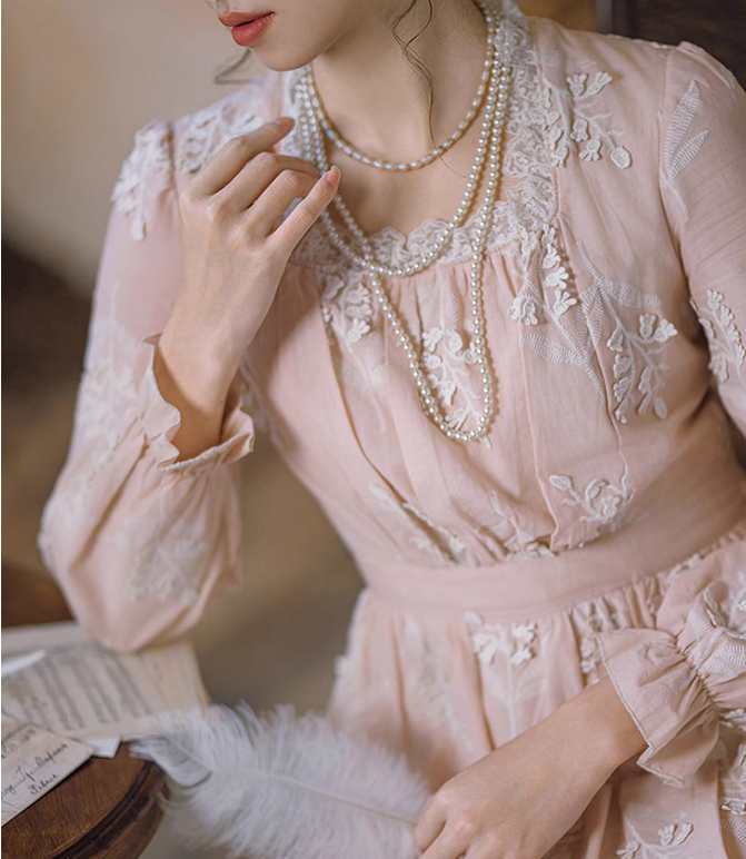 Period Drama Style Embroidery Vintage Dress