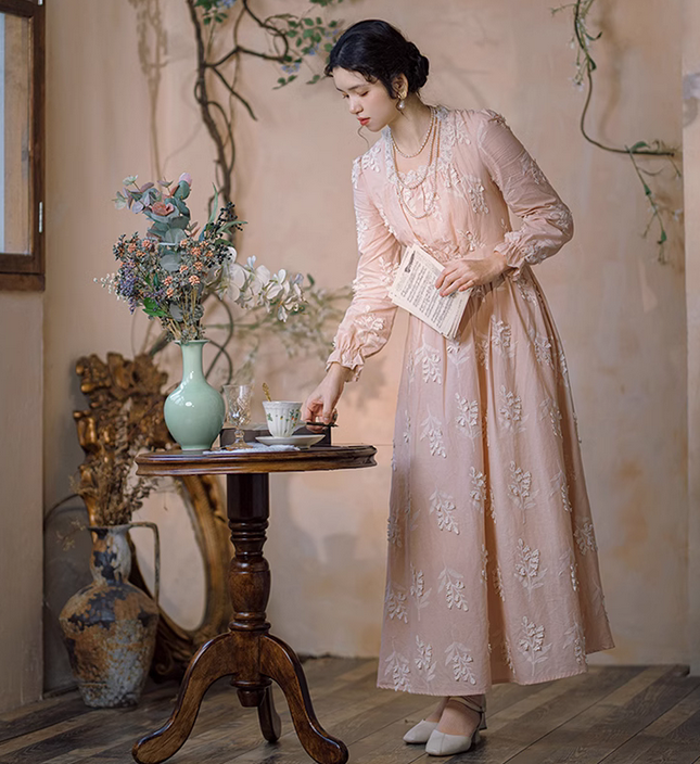 Period Drama Style Embroidery Vintage Dress