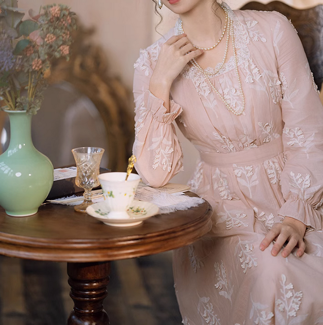 Period Drama Style Embroidery Vintage Dress