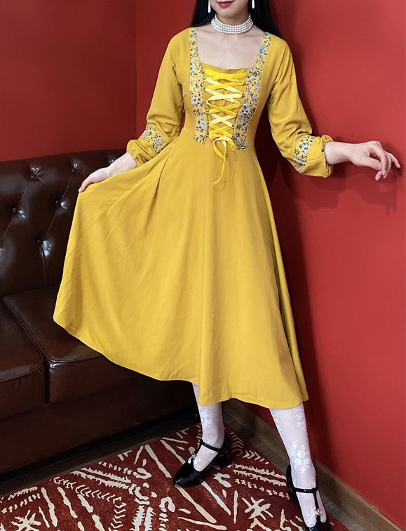 medieval dress withcore dress gothic dress halloween dress Hufflepuff dress harry potter outfit