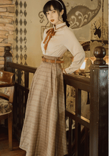 Load image into Gallery viewer, Retro Academia Blosue Plaid Skirt Set

