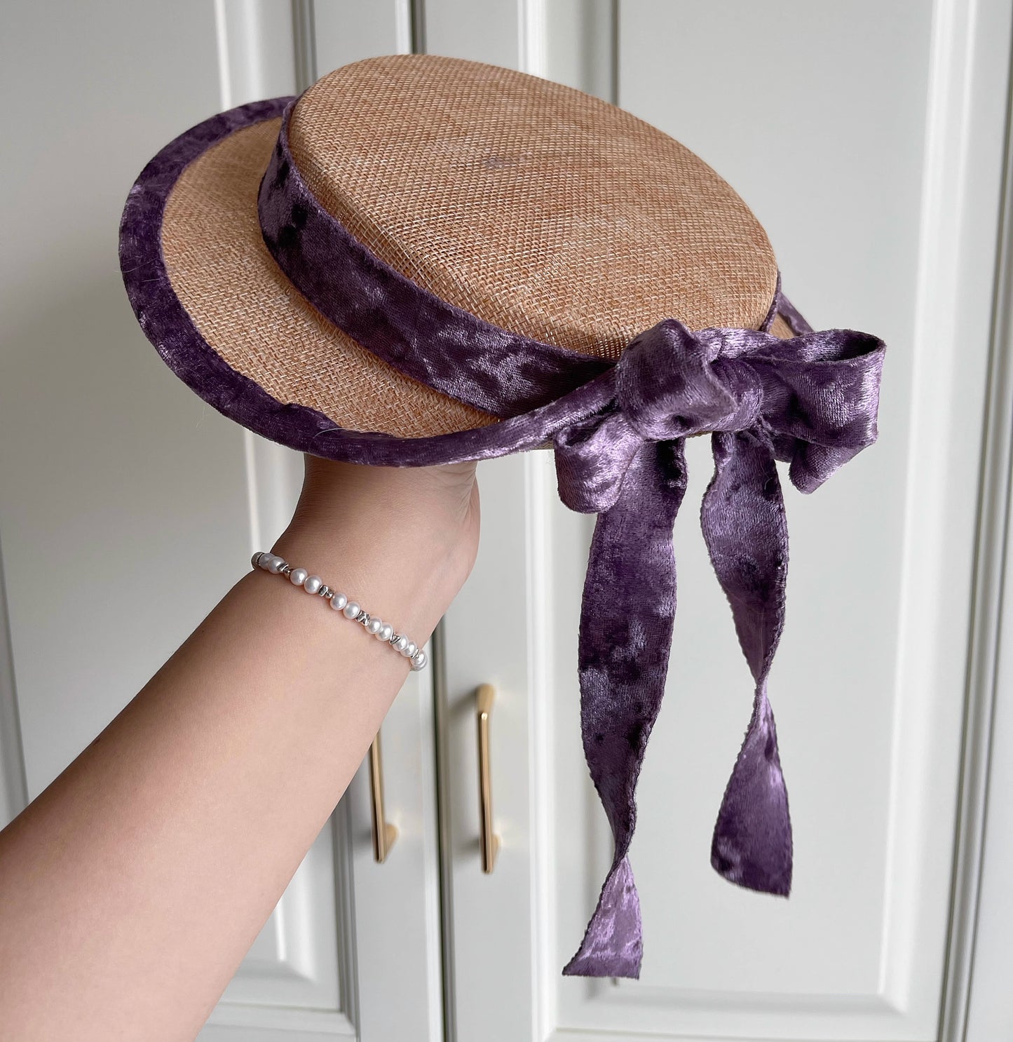 Vintage Style Bow Tie Bonnet Hat