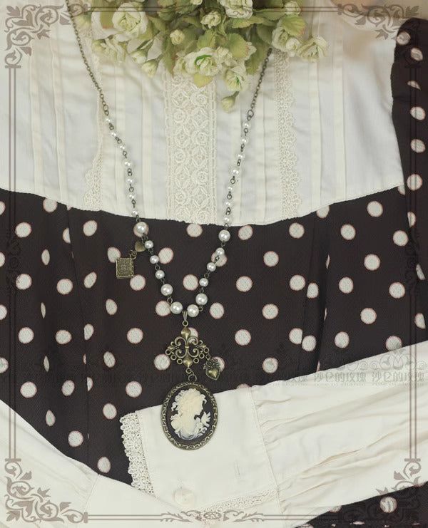 Handmade Vintage Cameo Necklace