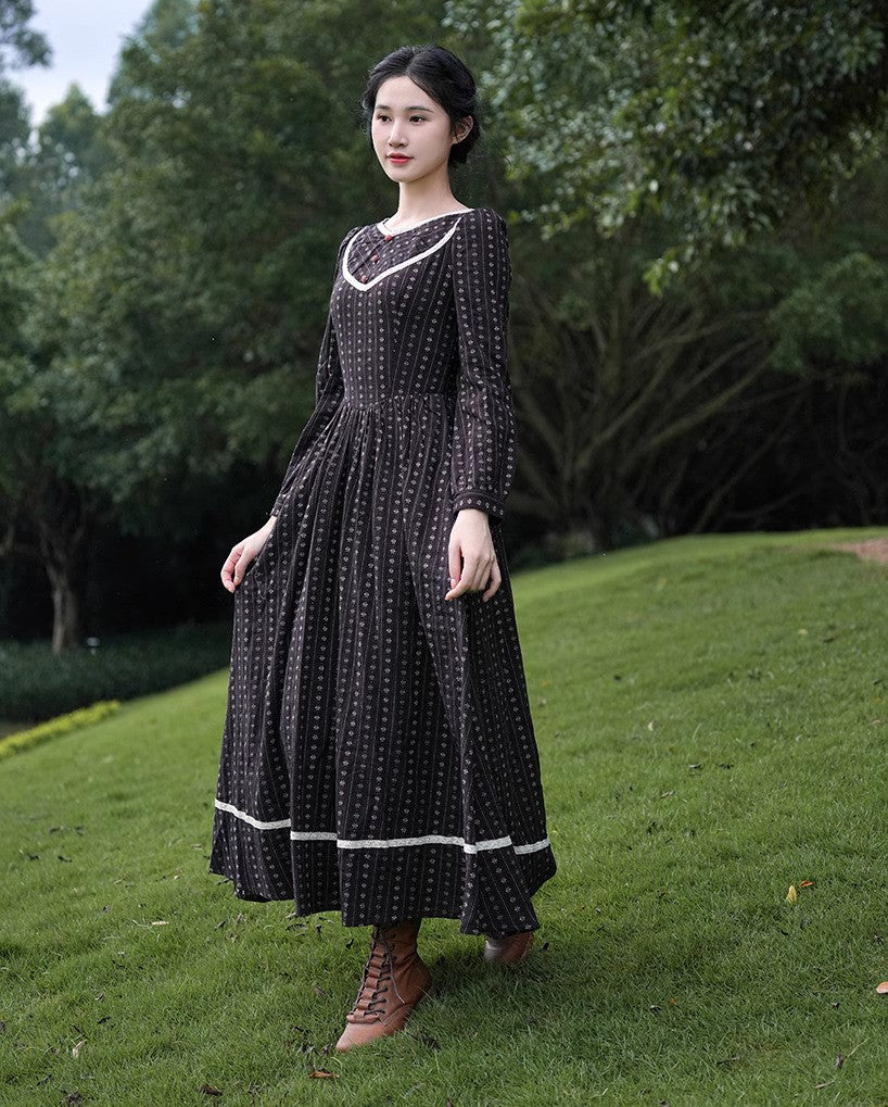 vintage dress cottagecore dress 1970s dress 50s dress prairie dress gunnesax dress lolita dress kawaii dress victorian dress edwardian dress 1900s dress gothic dress dark academia