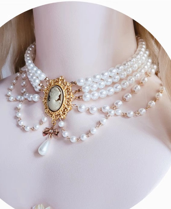 Handmade Royalcore Vintage Pearl Necklace