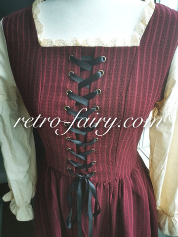 Red Victorian Dress Ball Gown for Women Vintage Medieval Dress Plus Size  Lace Up Cinch Corset Dress Renaissance Costume : : Clothing, Shoes  & Accessories