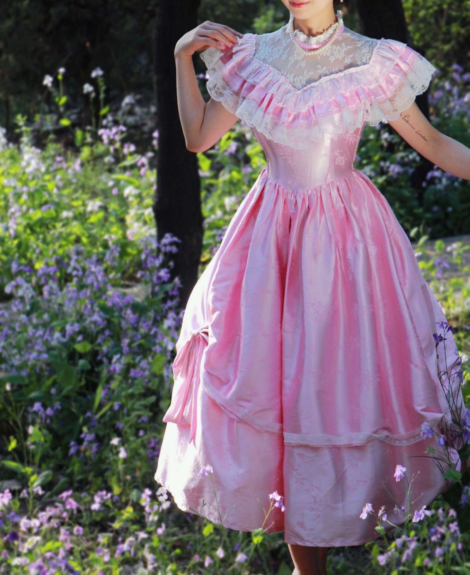 Vintage pink hot sale prom dress